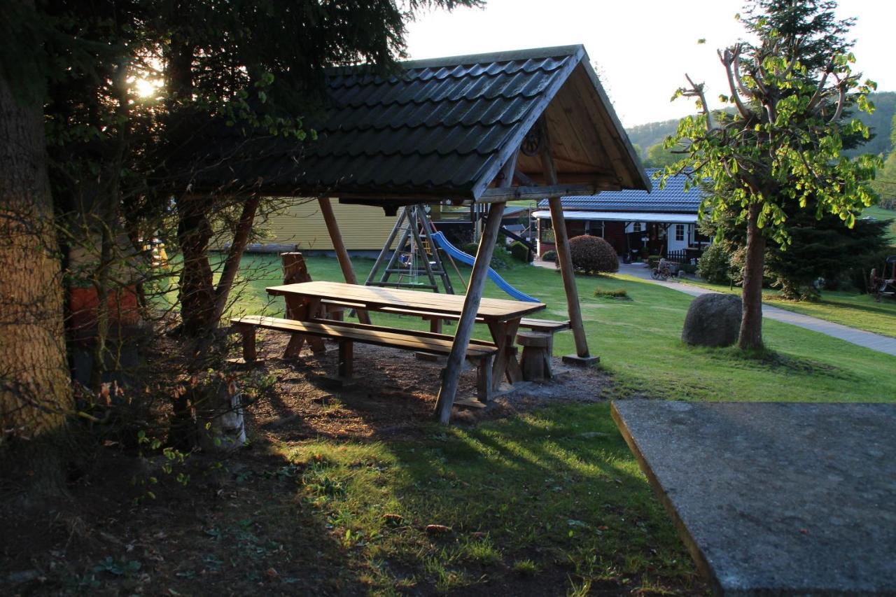 Ferienhaeuser "Zur Hohen Sonne" Thale Exterior photo
